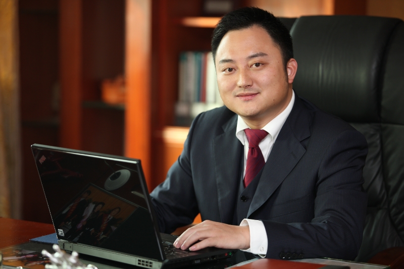 author-li-qiangzu(1).jpg